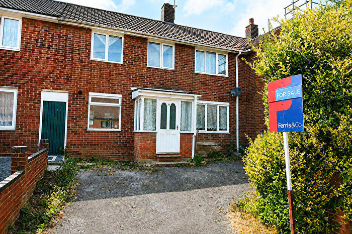 3 Bedroom Terraced House For Sale In Sturry Way, Gillingham, ME8