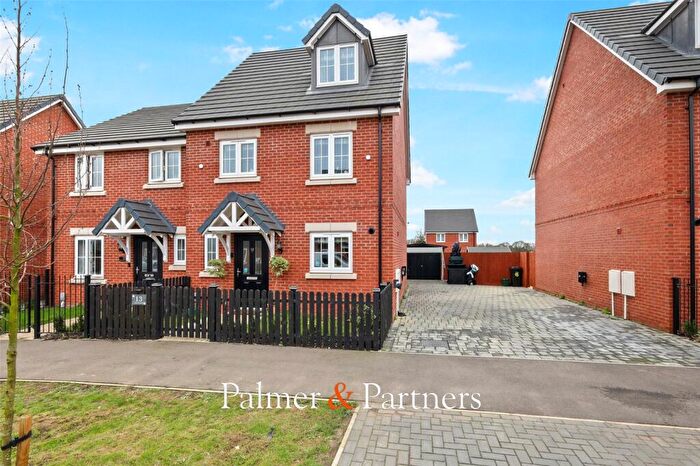 4 Bedroom Semi Detached House For Sale In James Ward Road, Berechurch, Colchester, Essex, CO2