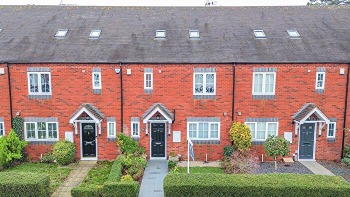 4 Bedroom Terraced House For Sale In Tilehouse Green Lane, Knowle, B93