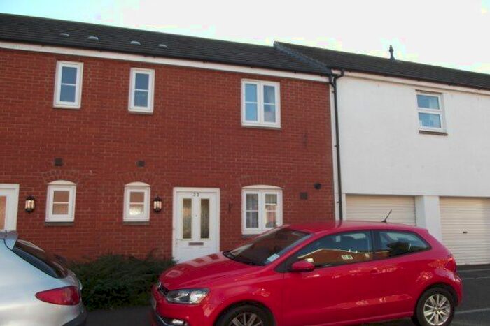 2 Bedroom Property To Rent In Chaucer Grove, Exeter, EX4