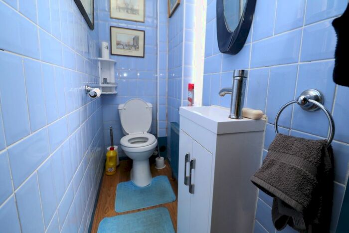 3 Bedroom Detached House For Sale In Hooton Road, Kilnhurst, Mexborough, S64