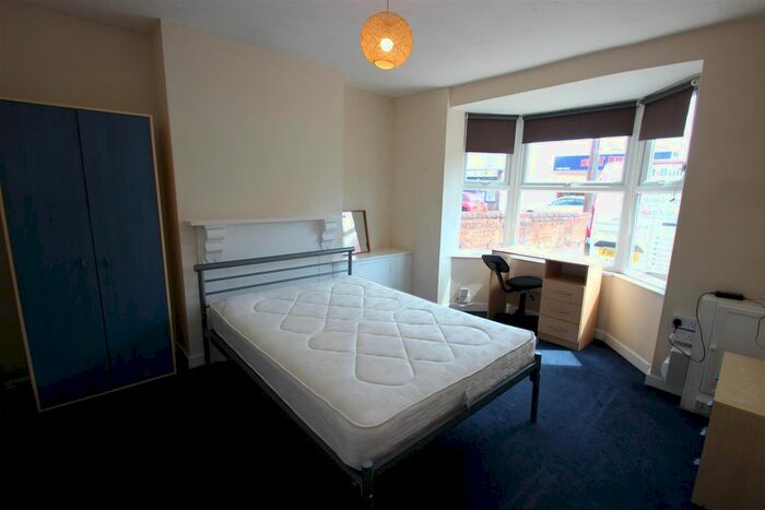 6 Bedroom Property To Rent In Magdalen Road, Cowley, Oxford, OX4