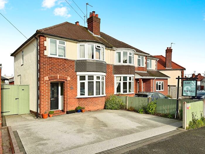 3 Bedroom Semi-Detached House For Sale In Hilston Avenue, Penn, Wolverhampton, WV4