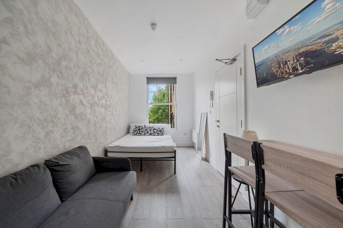 1 Bedroom Flat To Rent In Stoke Newington, Hackney, N16