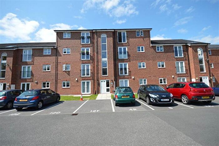 2 Bedroom Apartment For Sale In Lawnhurst Avenue, Wythenshawe, Manchester, M23