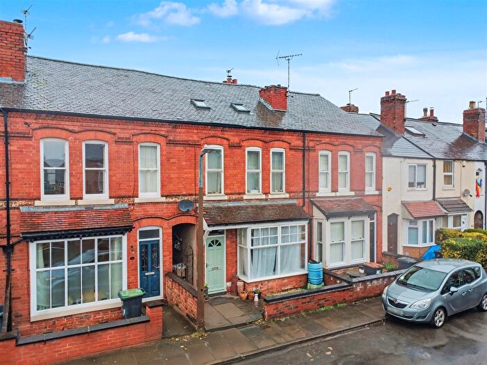 3 Bedroom Terraced House For Sale In Clinton Street, Beeston, Nottingham, NG9
