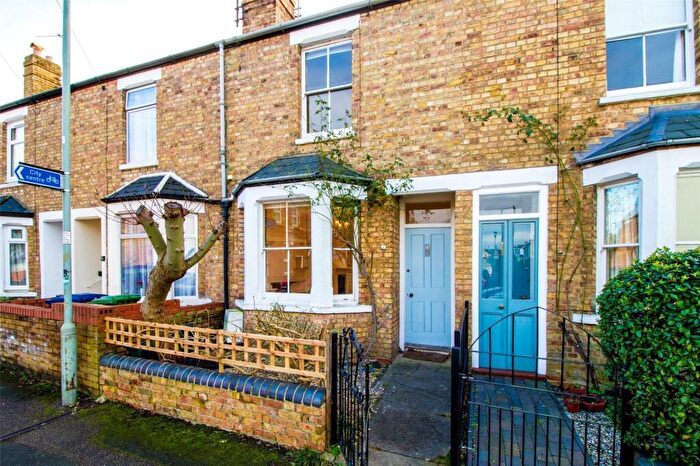 2 Bedroom Terraced House For Sale In Barnet Street, East Oxford, OX4