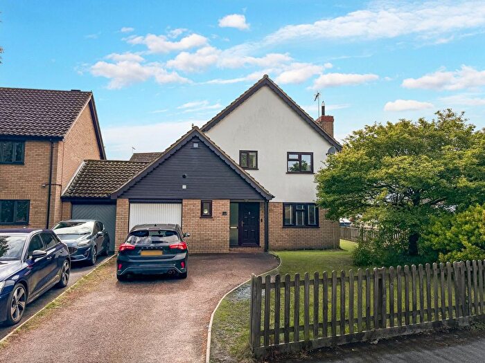 3 Bedroom Detached House For Sale In Digby Close, Martlesham Heath, IP5