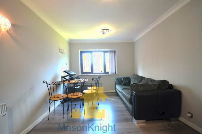 1 Bedroom Flat To Rent In King's Court, Bridge Street Birmingham, West Midlands, B1