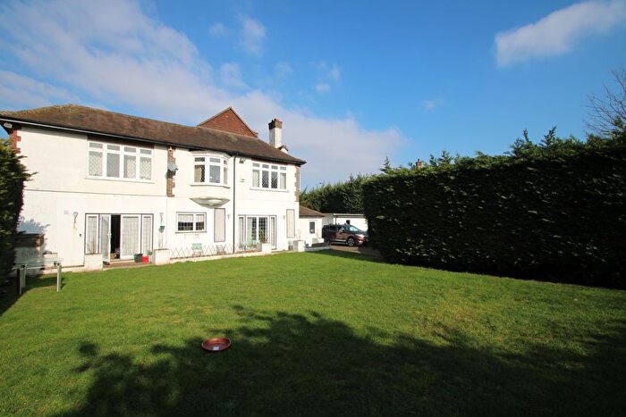 6 Bedroom Property To Rent In Addiscombe Road, Croydon, CR0