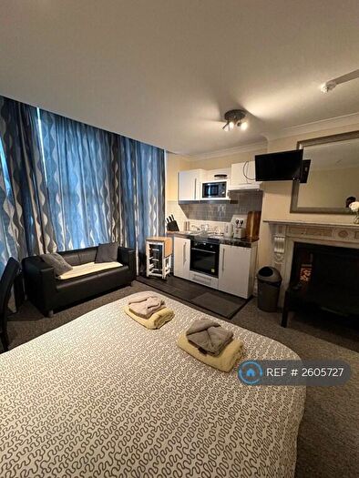 1 Bedroom Flat To Rent In Landguard Road, Southampton, SO15