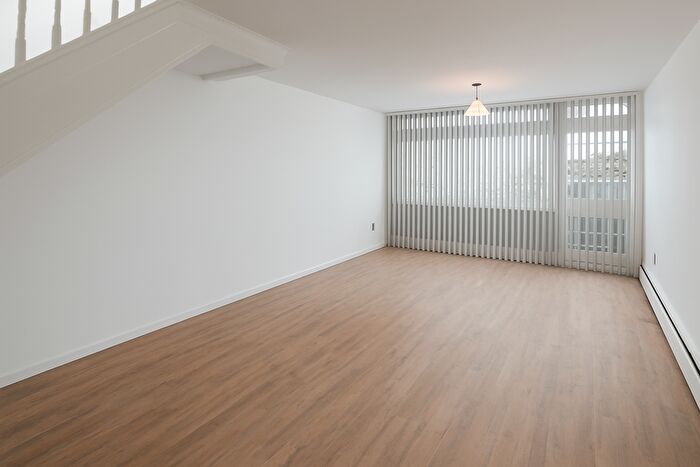 2 Bedroom Flat To Rent In Finchley Road, Swiss Cottage, NW3