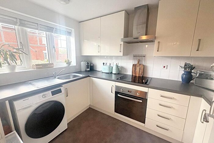 2 Bedroom Terraced House For Sale In Wareham, BH20