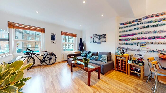 2 Bedroom Maisonette To Rent In Camden High Street, Camden Town, NW1