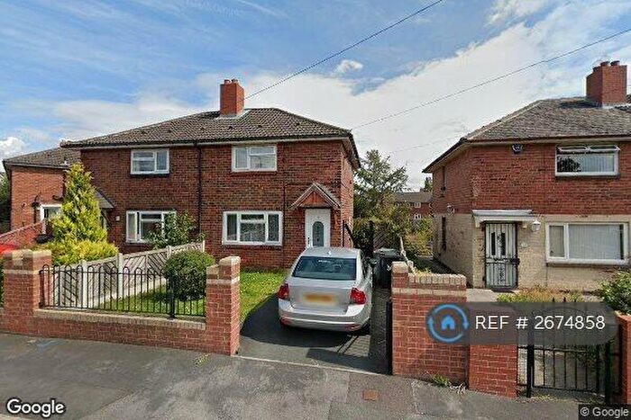 2 Bedroom Semi Detached House To Rent In Cardinal Grove, Leeds, LS11