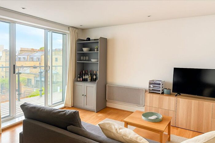 1 Bedroom Flat To Rent In Owen Street, London, EC1V