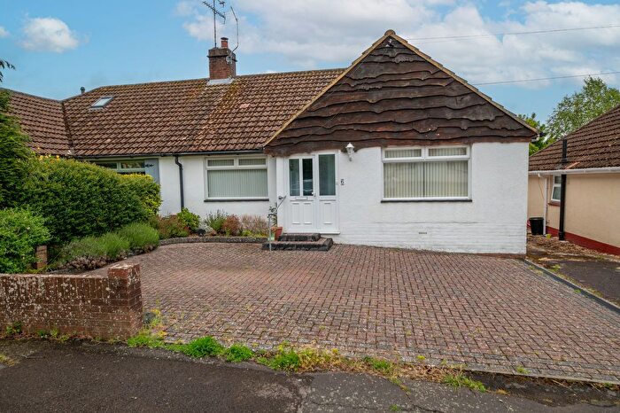 2 Bedroom Semi Detached Bungalow For Sale In Alderwood Close, Bedhampton, PO9