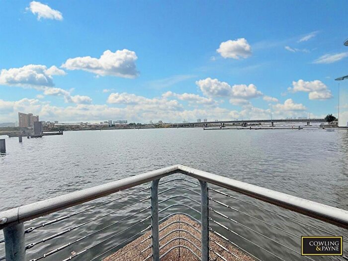 2 Bedroom Flat To Rent In Albert Basin Way, London, E16