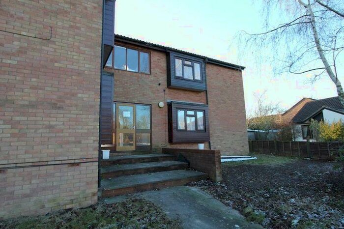 Flat To Rent In Haldene, Milton Keynes, MK8