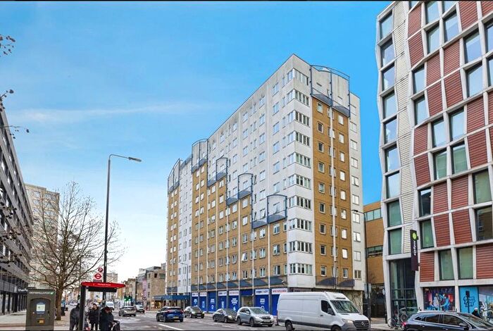1 Bedroom Flat To Rent In Commercial Road, London, E1