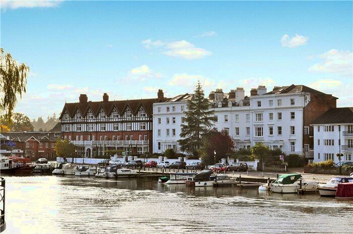 4 Bedroom Penthouse To Rent In Royal Mansions, Station Road, Henley-on-Thames, Oxfordshire, RG9