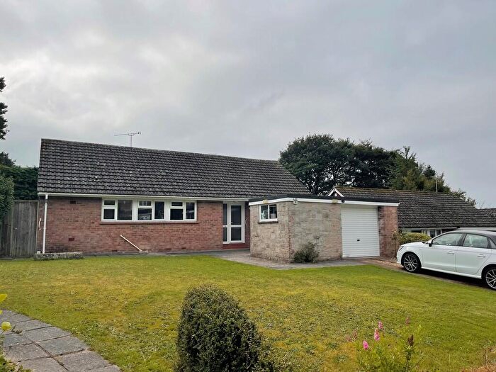 3 Bedroom Detached Bungalow To Rent In Winslade Park, Clyst St Mary, EX5