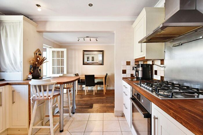 3 Bedroom Detached House For Sale In Llys Cilsaig, Llanelli, Dyfed, SA14