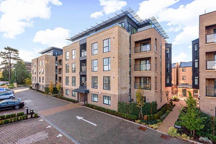 2 Bedroom Apartment For Sale In Lansdown Road, Lansdown, Cheltenham, Gloucestershire, GL51