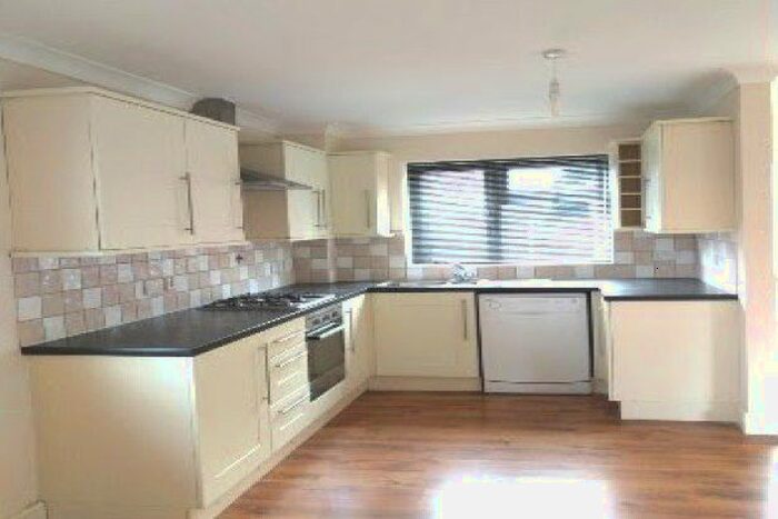 3 Bedroom Property To Rent In Crown Close, Fakenham NR21