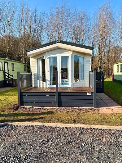 2 Bedroom Mobile/park Home For Sale In Bank Street, Greenlaw, Duns, TD10