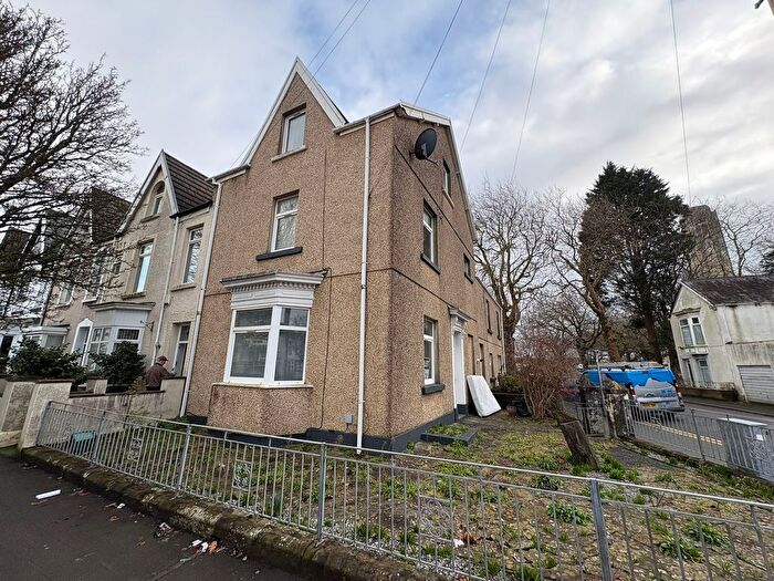 1 Bedroom Flat To Rent In St. Helens Crescent, Swansea, SA1