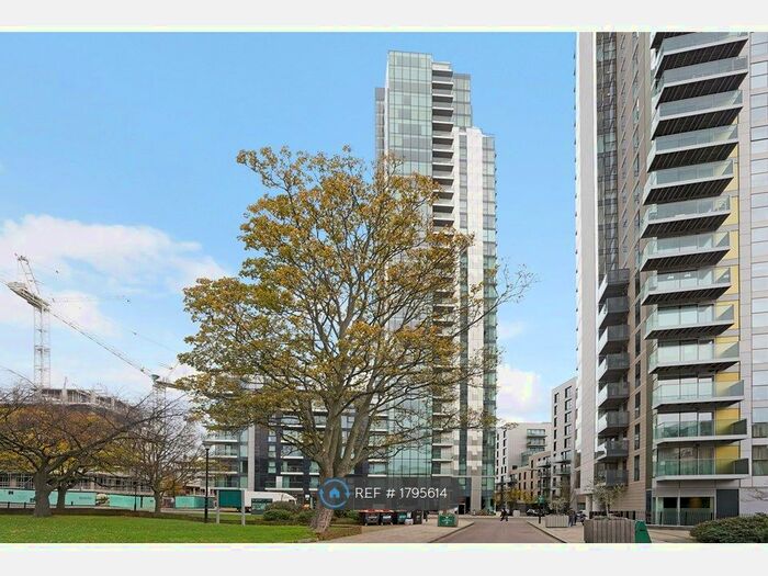 2 Bedroom Flat To Rent In Skyline Apartments, London, N4