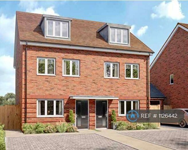 3 Bedroom Semi-Detached House To Rent In Lectern, Wavendon, MK17