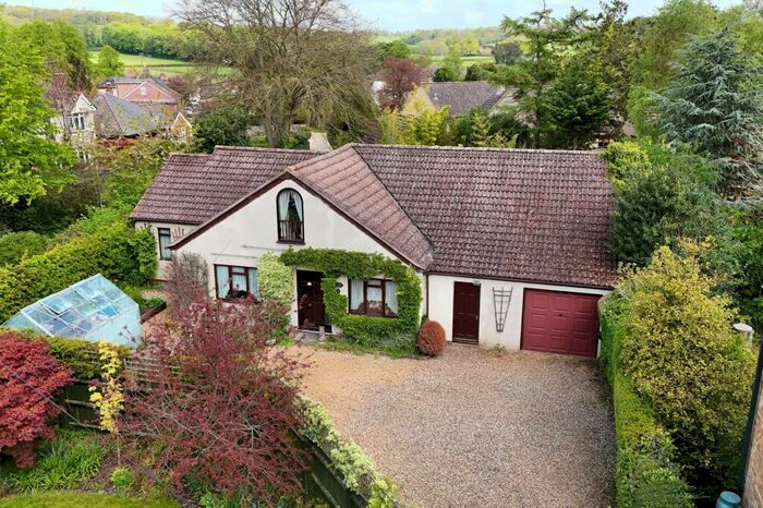 5 Bedroom Detached Bungalow For Sale In Duchess Drive, Newmarket, CB8