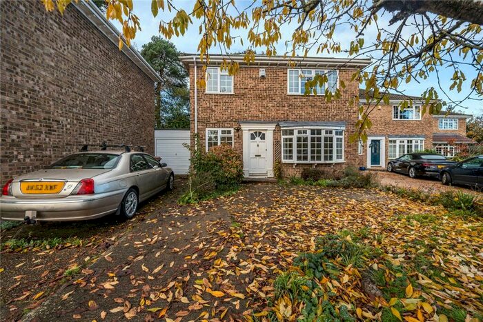 4 Bedroom Detached House To Rent In McCarthy Way, Finchampstead, Wokingham, Berkshire, RG40