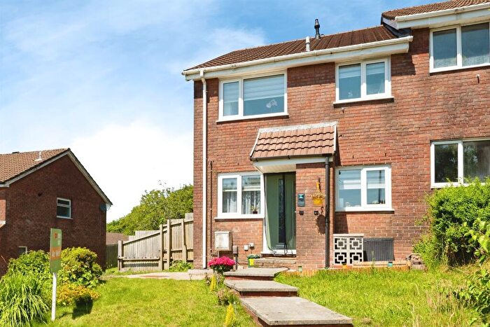 1 Bedroom Semi-Detached House For Sale In Bronwydd, Birchgrove, Swansea, SA7