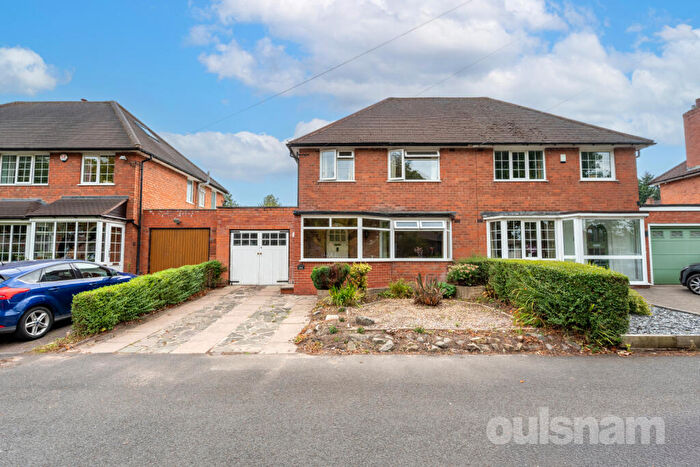 3 Bedroom Semi-Detached House For Sale In Shenley Fields Road, Bournville Village Trust, Selly Oak, Birmingham, B29