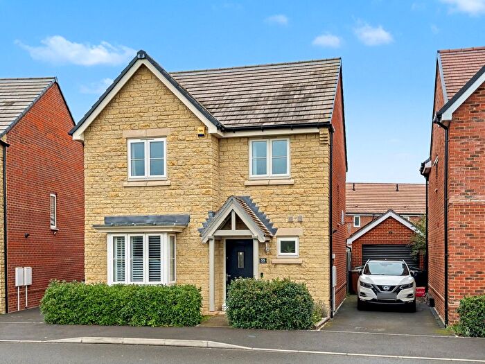 3 Bedroom Detached House For Sale In Collington Way, Kingston Bagpuize, Abingdon, OX13