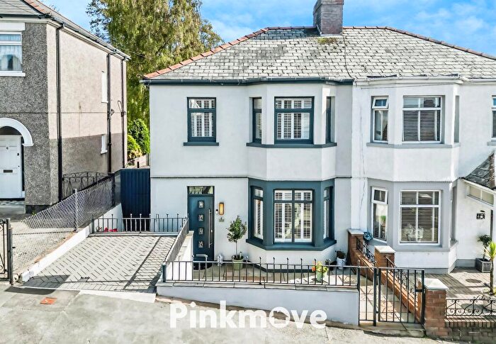 3 Bedroom Semi-Detached House For Sale In Coleridge Road, Newport, NP19