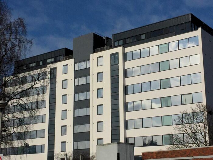 2 Bedroom Apartment To Rent In Trident Apartments, Sale, Greater Manchester, M33