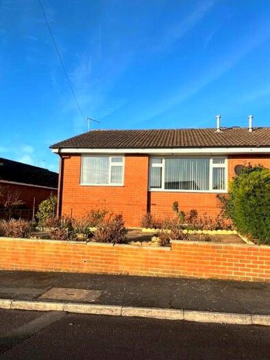 2 Bedroom Semi-Detached Bungalow To Rent In Southway Drive, Yeovil, BA21