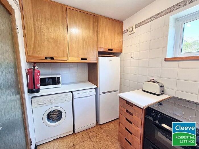 1 Bedroom Flat To Rent In Haines Orchard, Woolstone, GL52