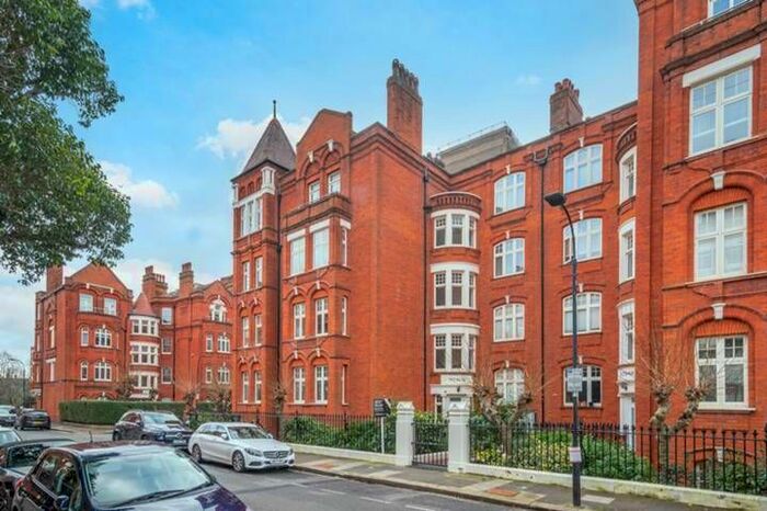 1 Bedroom Flat To Rent In Hamlet Gardens, London, W6