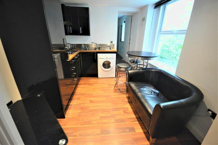 1 Bedroom Flat To Rent In Mansel Street, City Centre, Swansea, SA1