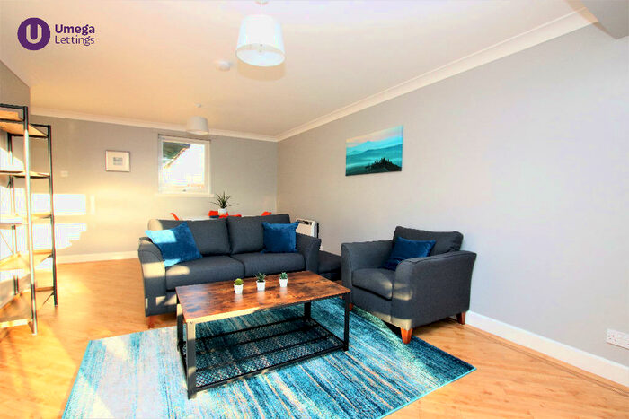 2 Bedroom Flat To Rent In North Werber Park, Fettes, Edinburgh, EH4