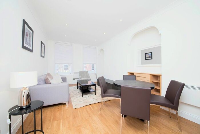 2 Bedroom Flat To Rent In Seymour House, Hanson Street, Regent's Park, London, W1W