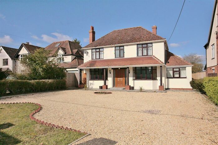 4 Bedroom Detached House To Rent In The Moors, Kidlington, OX5