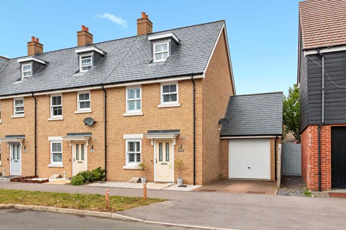 3 Bedroom House For Sale In Parry Rise, Biggleswade, SG18