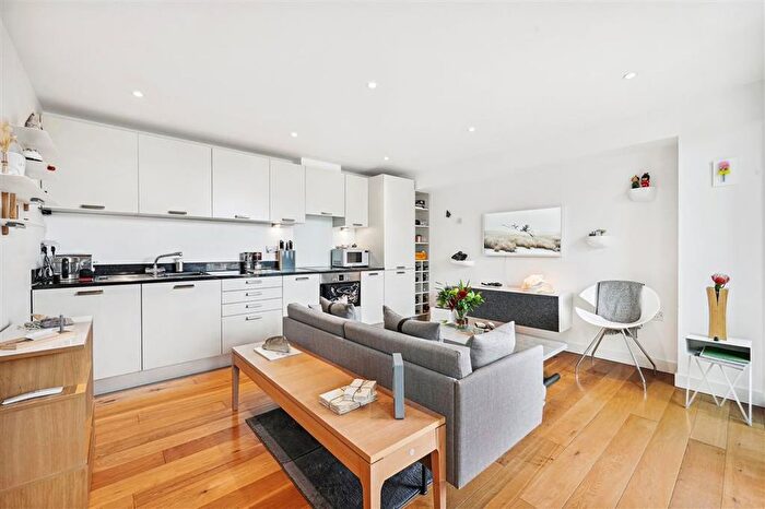 1 Bedroom Flat To Rent In Lant Street, London Bridge, SE1