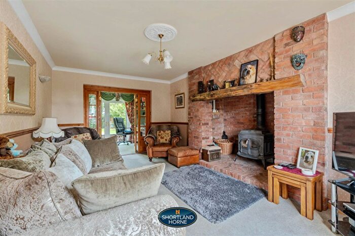 4 Bedroom Detached House For Sale In Station Hill, Fillongley, Coventry, CV7
